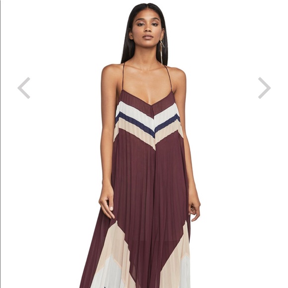 bcbg pleated maxi dress